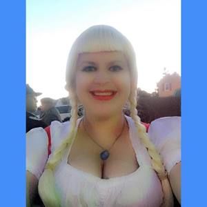 Meet your Posher, Alison